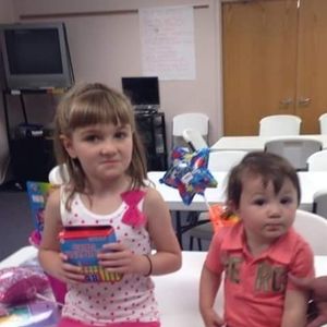 Meet your Posher, Debra